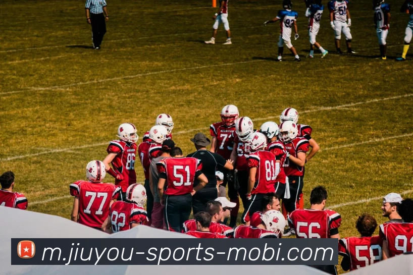 日本队全力备战世界杯面临长途旅行与恶劣天气双重挑战